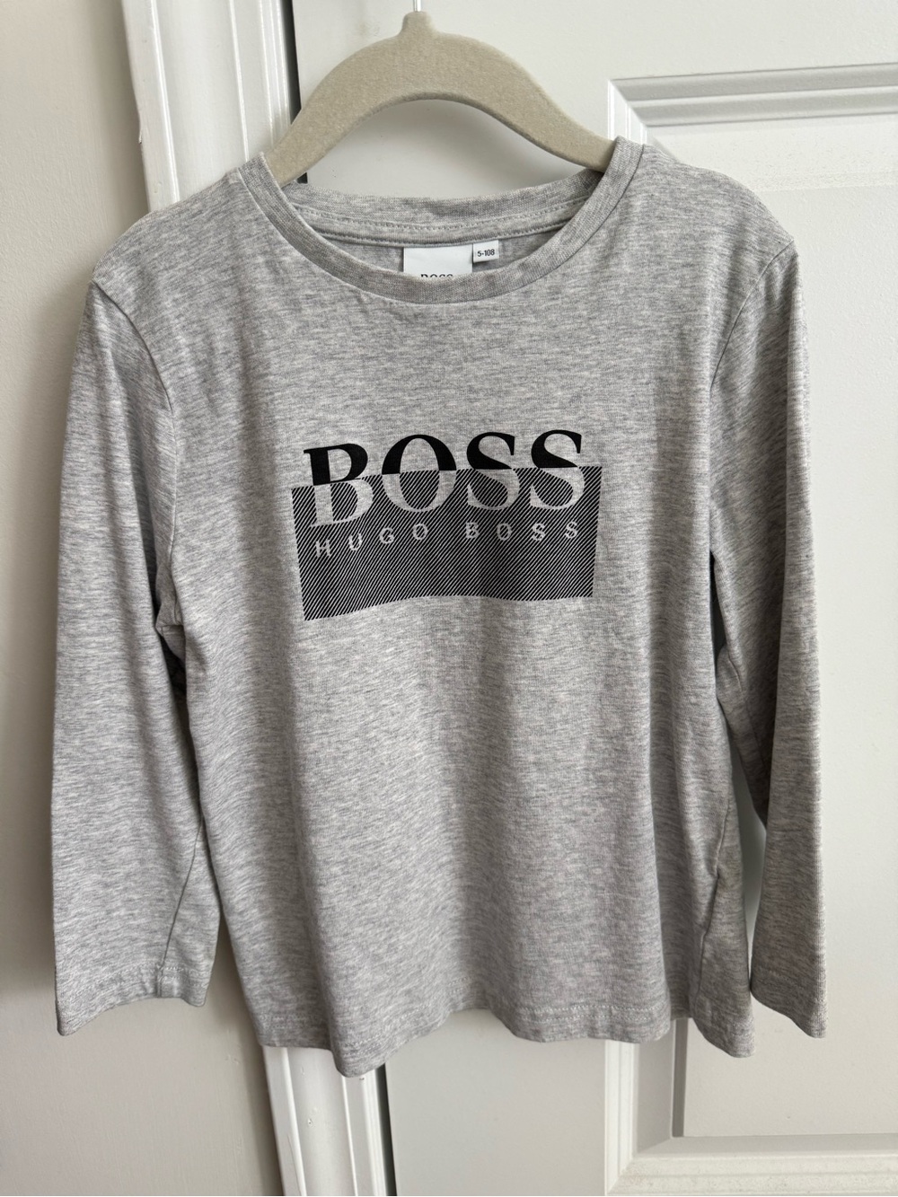 Hugo Boss sweatshirt